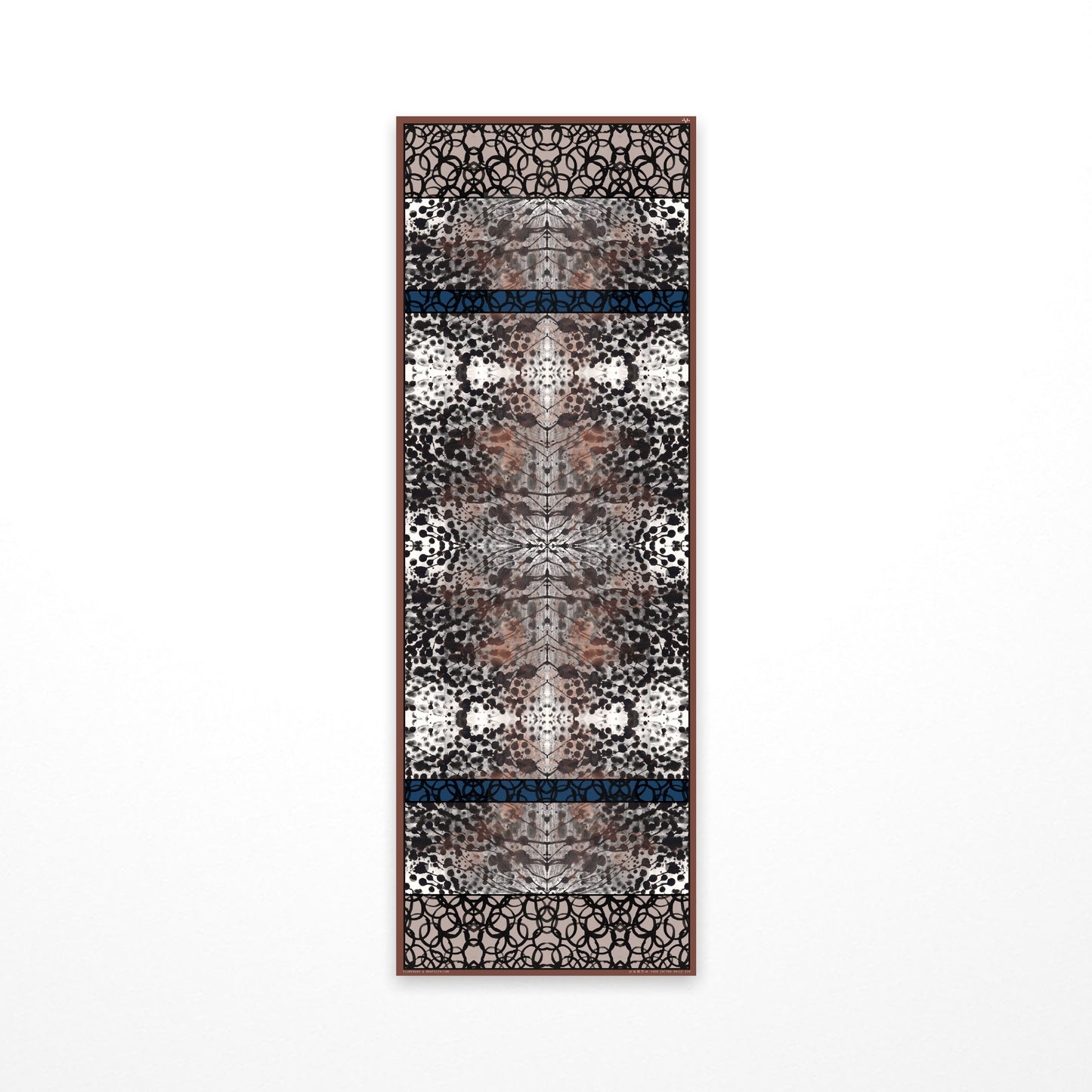 Plymhöken and Mantelfalken - Scarf with unique pattern 63 x 180 cm