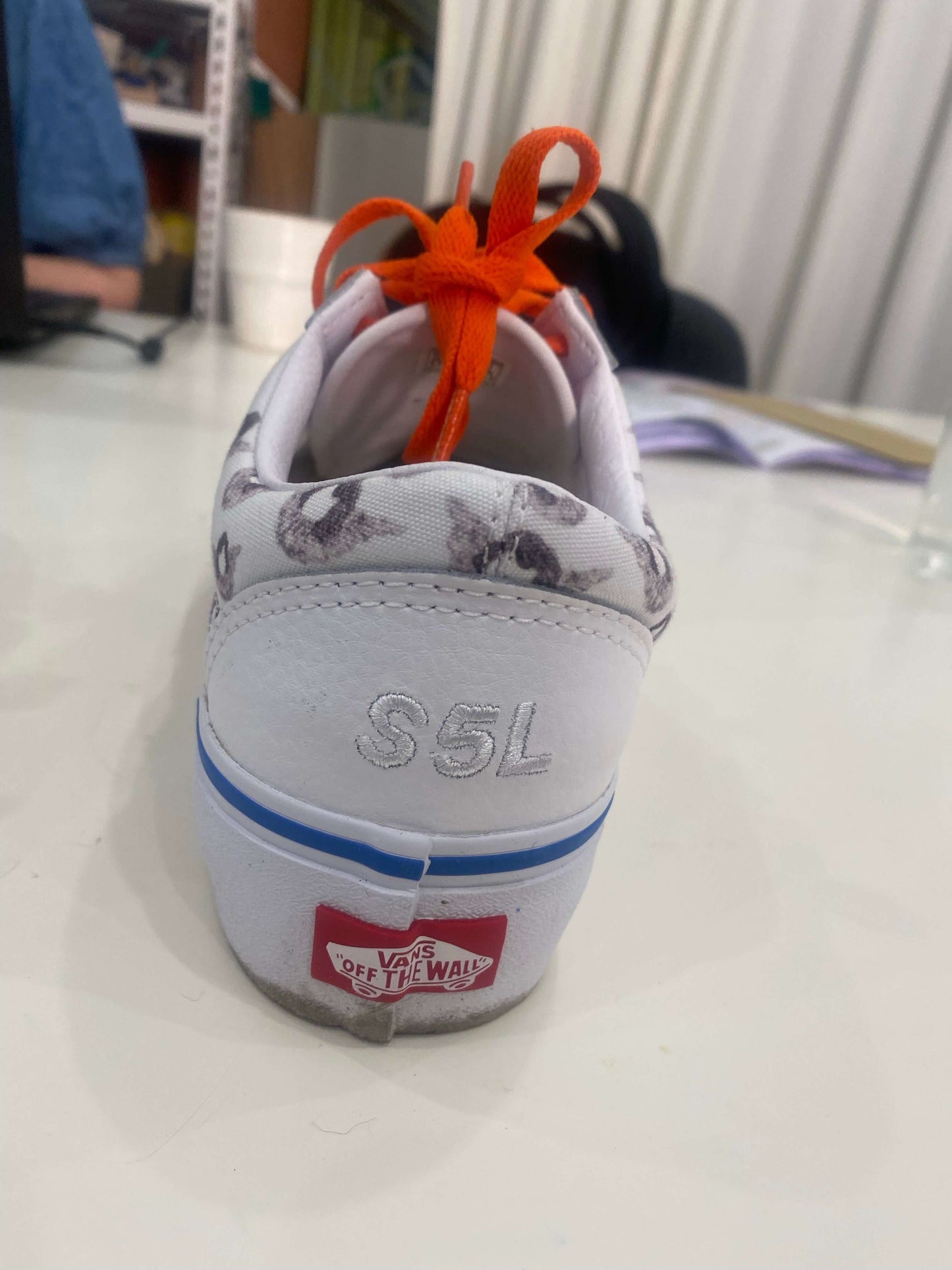 AngelDog - Sneakers Vans