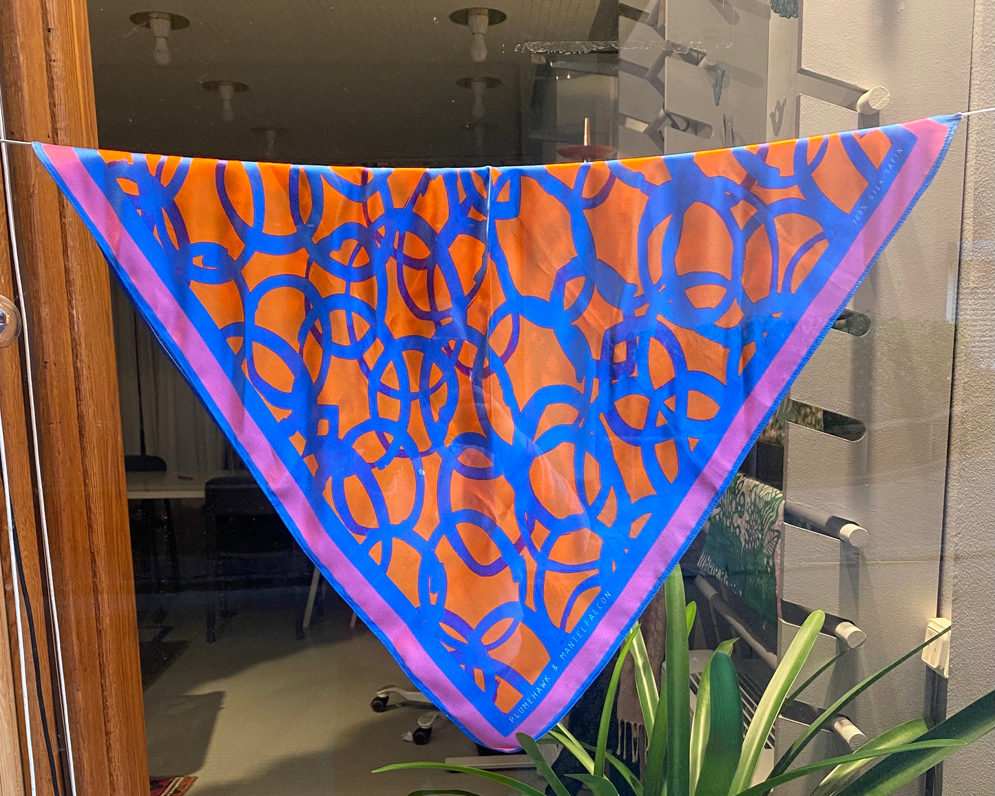 Plymhöken and Mantelfalken - Unique silk scarf 65 x 65 cm