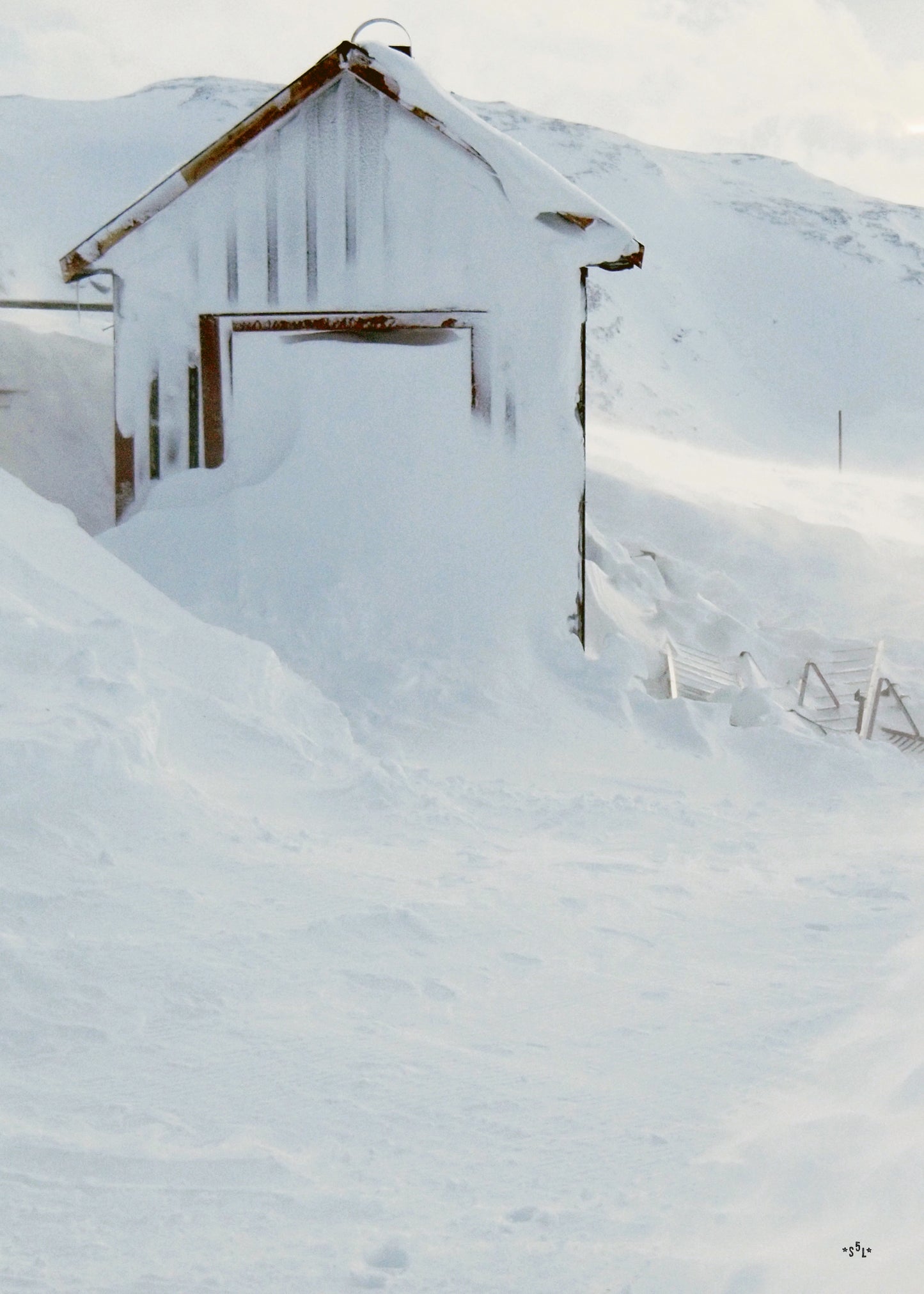 SNÖHUS - Poster 50 x 70 cm